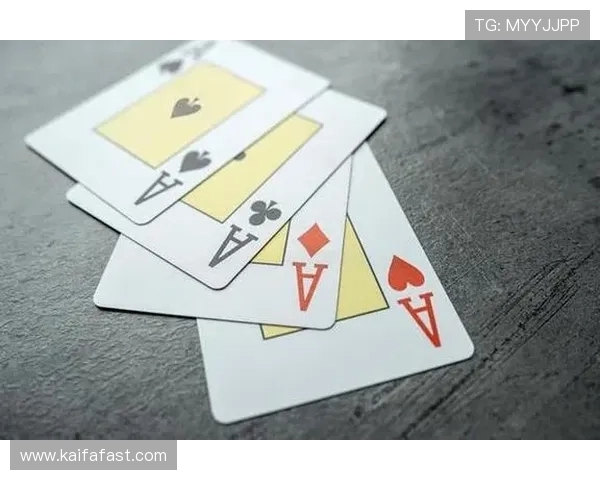 看牌抢庄三公游戏规则详解,轻松掌握赢取大奖的技巧与策略 看牌抢庄三公游戏规则详解,轻松掌握赢取大奖的技巧与策略